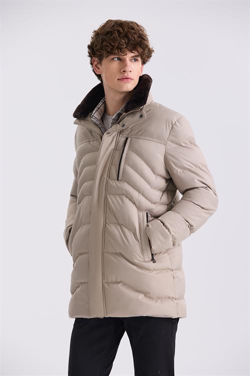Vızon Regular Fit Yaka Kürklü Kışlık Mont Mont