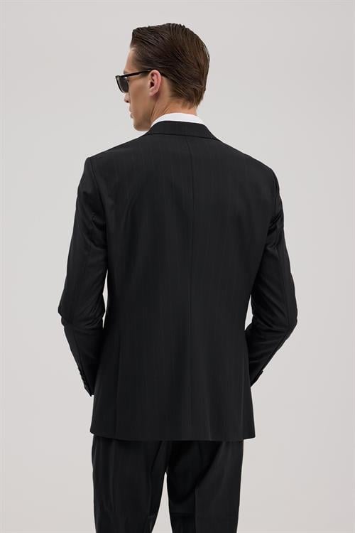 Dar Kalıp - Slim Fit Serili Takım Elbise-Jakamen  Sivri Yaka  Serili