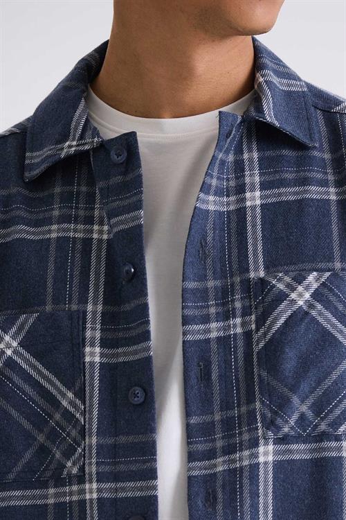 Lacivert Over Size Bol Kesim Ekose Desenli Pamuklu Cepli Oduncu Gömlek