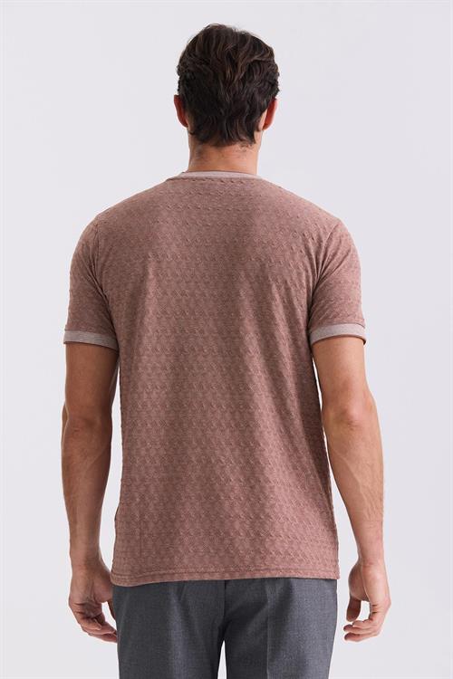Kahve Slim Fit Bisiklet Yaka T-Shirt