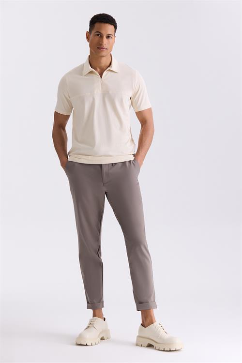 Bej Slim Fit Fermuarlı Polo Yaka T-Shirt