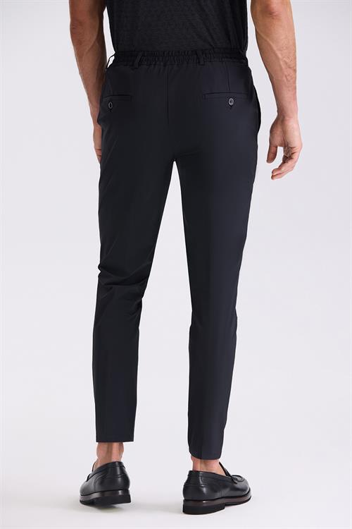 Siyah Comfort Fit Beli Lastikli Spor Jogger Pantolon
