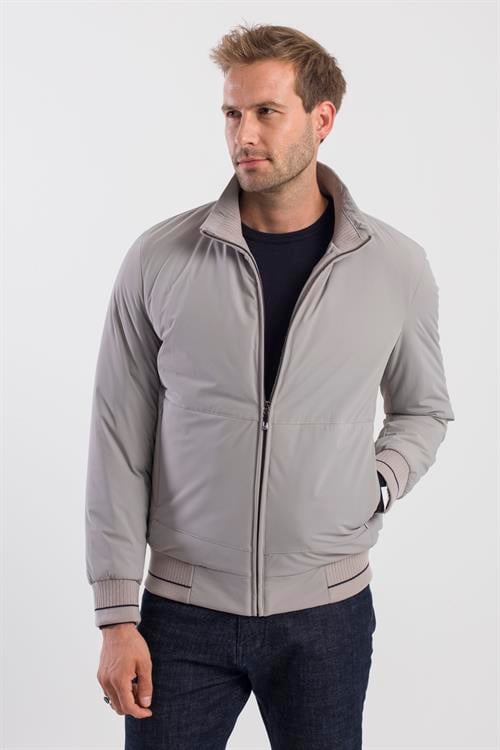 Taş Comfort Fit Dik Yaka Mont