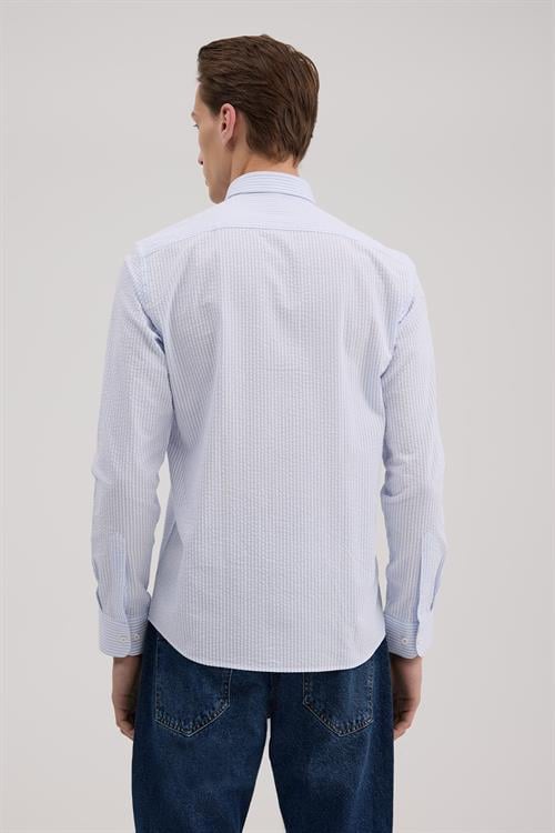 Mavi Rahat Kalıp - Comfort Fit Gömlek YAKA ÜSTTEN DÜĞMELİ