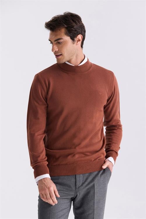 Tarçın Slim Fit Yarım Balıkçı Triko Kazak