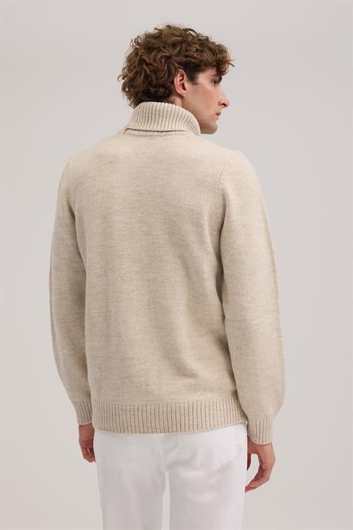 Dar Kalıp - Slim Fit Triko Tam Balıkcı Yaka