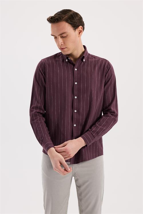 Bordo Comfort Fit Düğmeli Yaka Pamuklu Gömlek