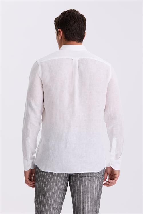 Beyaz %100 Keten Düğmeli Yaka Comfort Fit Gömlek