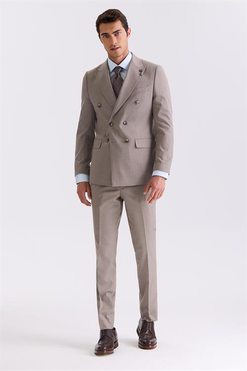 Bej Slim Fit Sivri Yaka Çizgili Kruvaze Takım Elbise