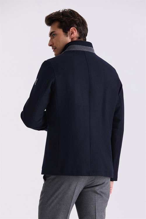 Lacivert Regular Fit Hakim Yaka Yünlü Spor Kaban