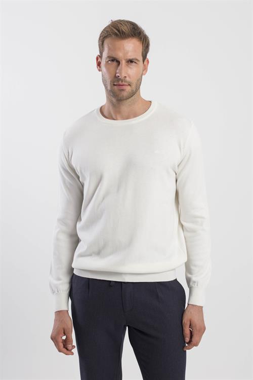 Ekru Slim Fit Bisiklet Yaka Triko Kazak