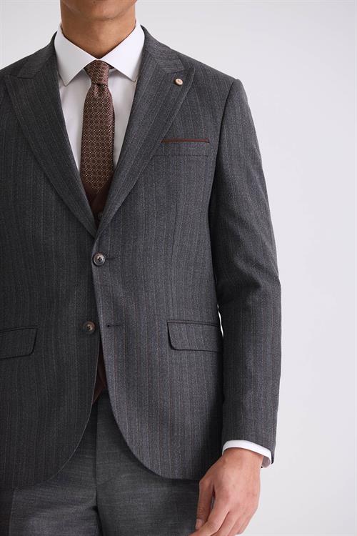 Antrasit Slim Fit Sivri Yaka Çizgili Kombinli Yelekli Takım Elbise