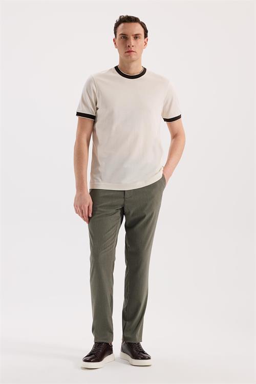 Beyaz Slim Fit Bisiklet Yaka %100 Pamuk T-Shirt