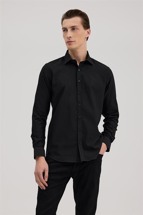 Siyah Rahat Kalıp - Comfort Fit Gömlek Klasik Yaka