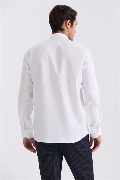 Beyaz Classic Fit %100 Pamuk Gömlek