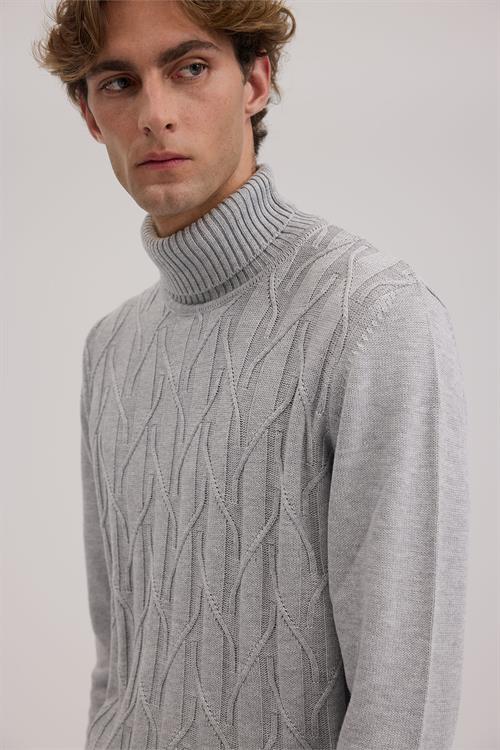 Gri Dar Kalıp - Slim Fit Triko Tam Balıkcı Yaka