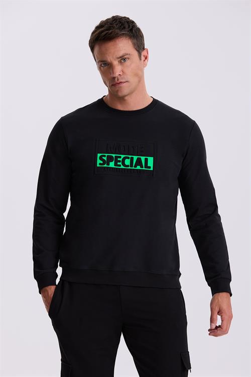 Siyah Slim Fit Baskılı Bisiklet Yaka %100 Pamuk SweatShirt