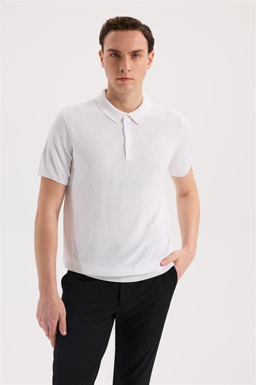 Beyaz Dar Kalıp - Slim Fit T-Shirt Polo Düğmeli