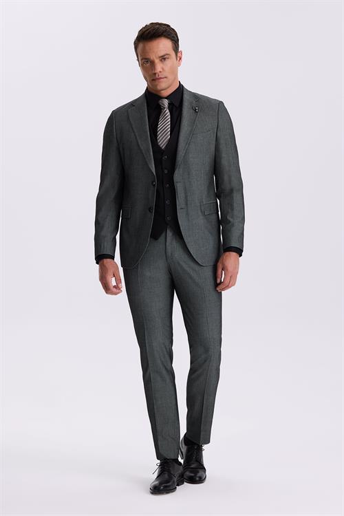 Siyah Slim Fit Mono Yaka Yelekli Çift Yırtmaçlı Takım Elbise