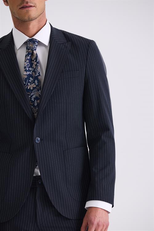 Lacivert Slim Fit Sivri Yaka Strech Çizgili Jogger Takım Elbise