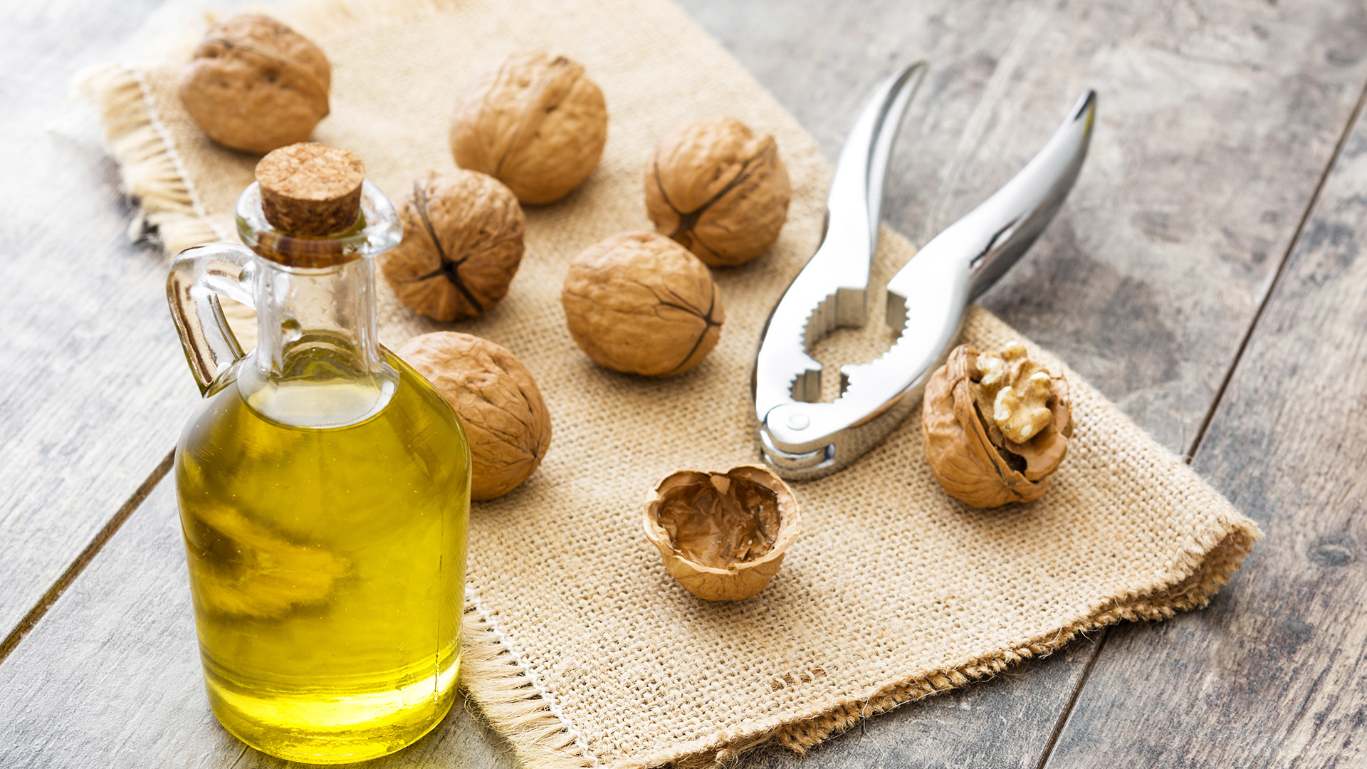 Ceviz Yağı ve Omega-3 Yağ Asitlerinin Önemi