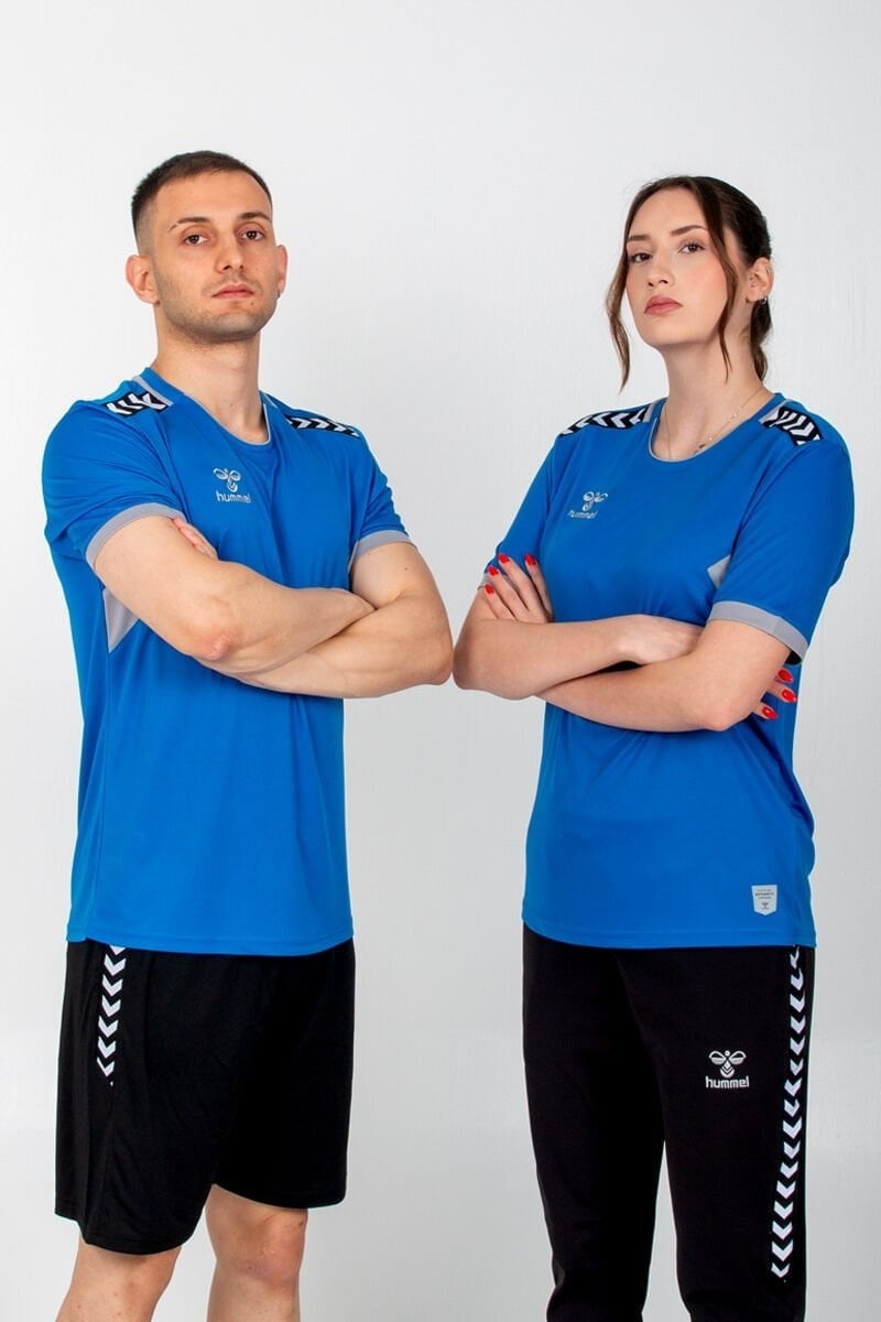 HUMMEL912293-0102HUMMEL OTANTIK BİSİKLET YAKA T-SHIRT