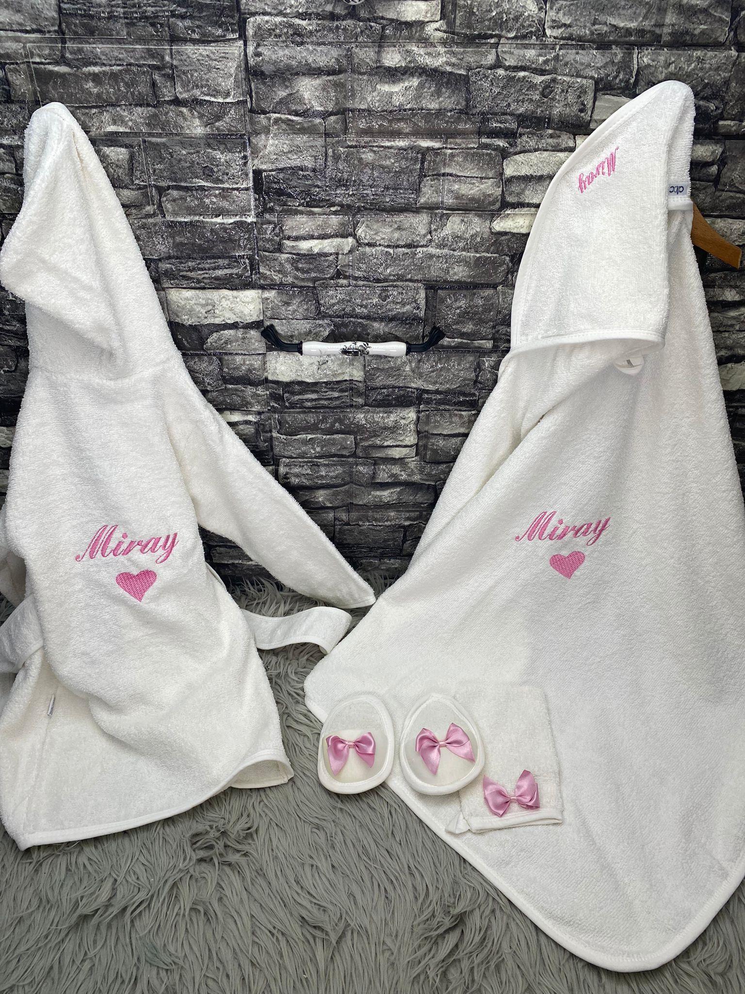 İSİMLİ BORNOZ SET