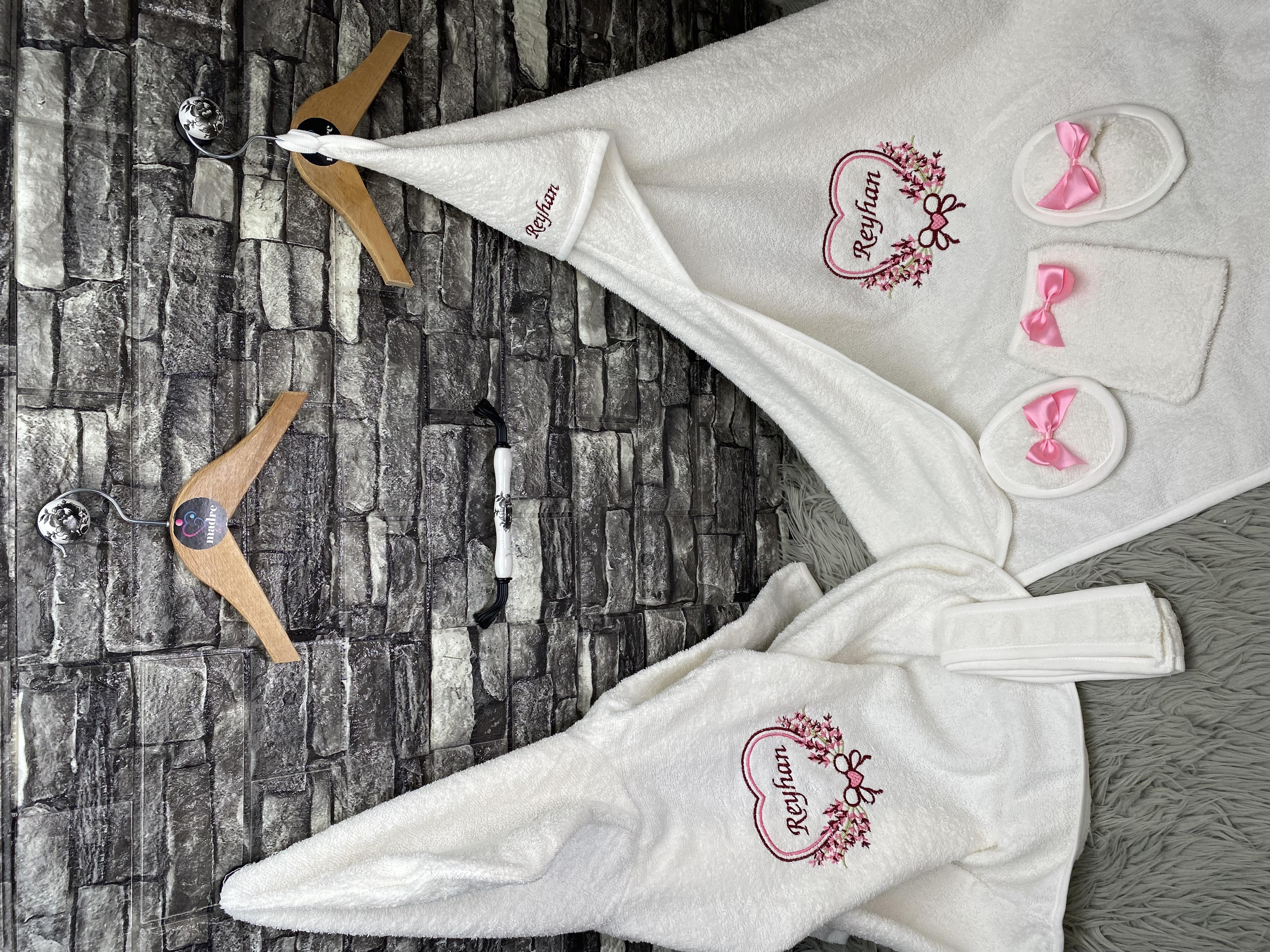 İsme Özel 4 Parça Bornoz Set