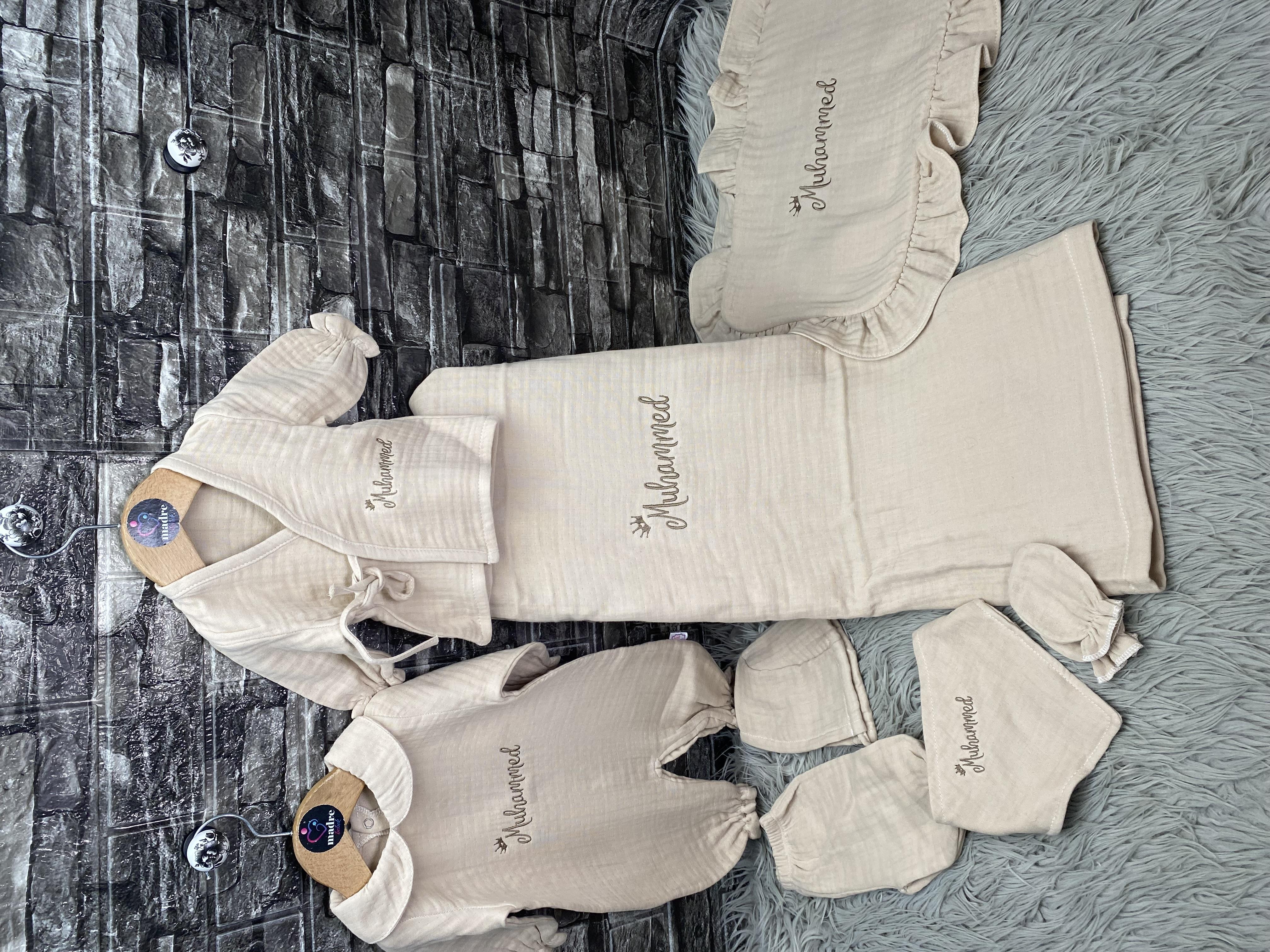 Müslin hastane çıkışı yumuşacık pamuk isme özel set