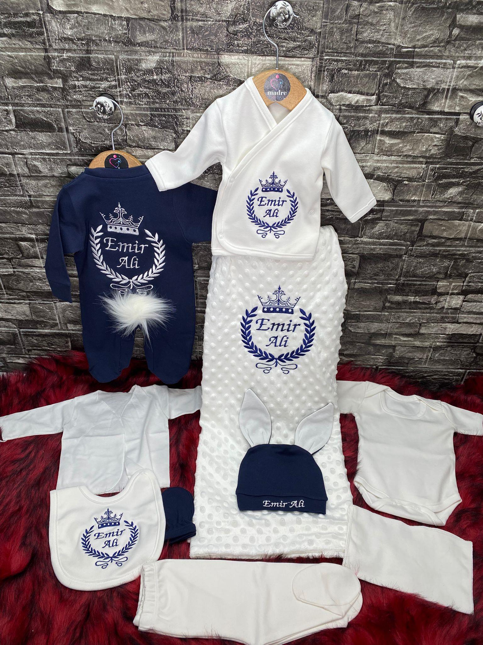 10 lu isimli hastane çıkışı nohut battaniyeli tac desen nakış işlemeli erkek bebek seti