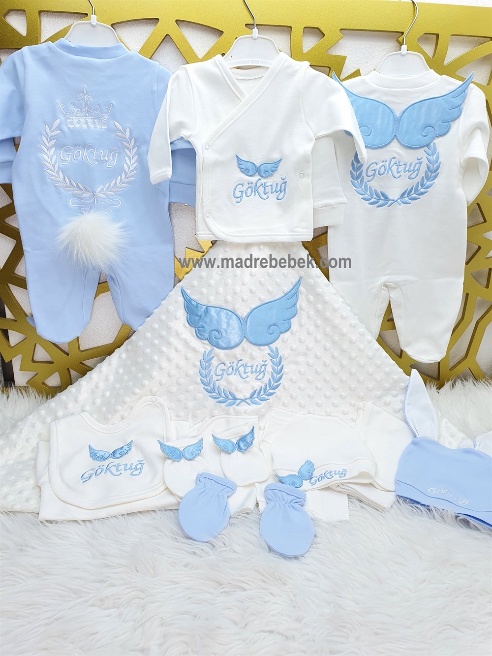 13 Lu bebek isimli hastane çıkışı nohut battaniye mavi melek kanatlı isme  özel erkek bebek seti