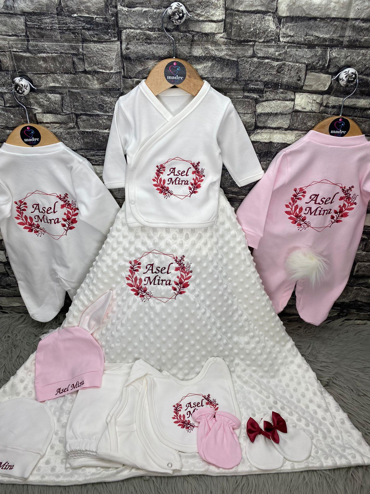 İsme Özel 13 Parça Nohut Battaniyeli Nakış İşlemeli,  Kız Bebek Hastane Çıkışı