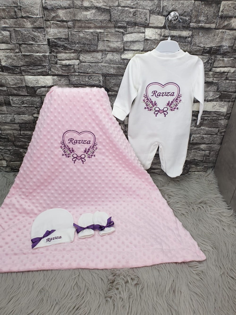 İSME ÖZEL 4 PARÇA NOHUT BATTANİYELİ HASTENE ÇIKIŞI