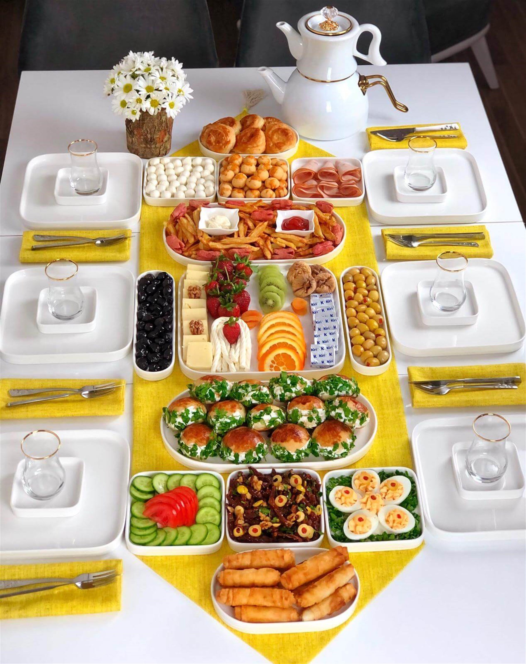 25 Parça 6 Kişilik Porselen Kahvaltı Takımı