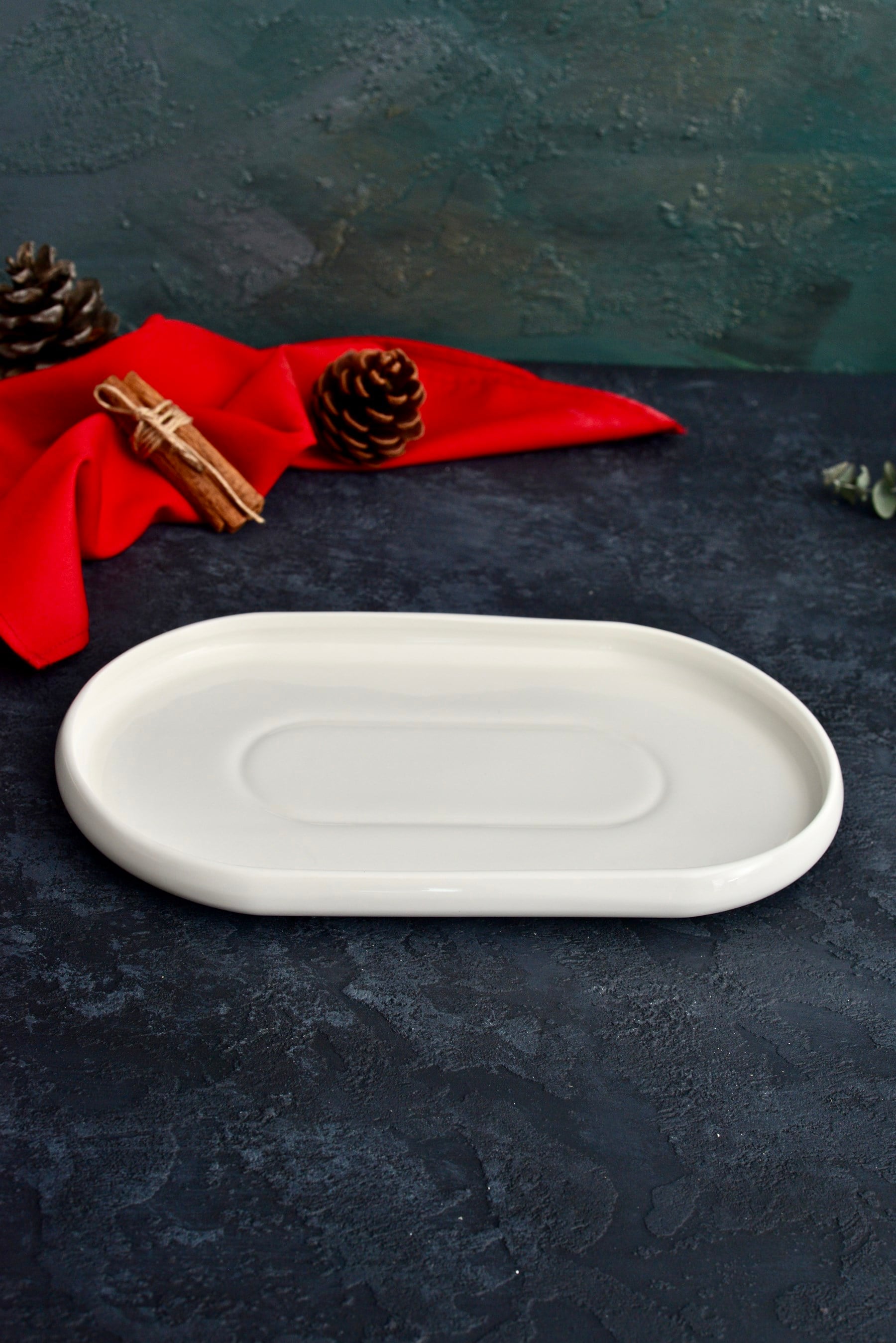 Acar Bombeli 27x16 cm Oval Tabak