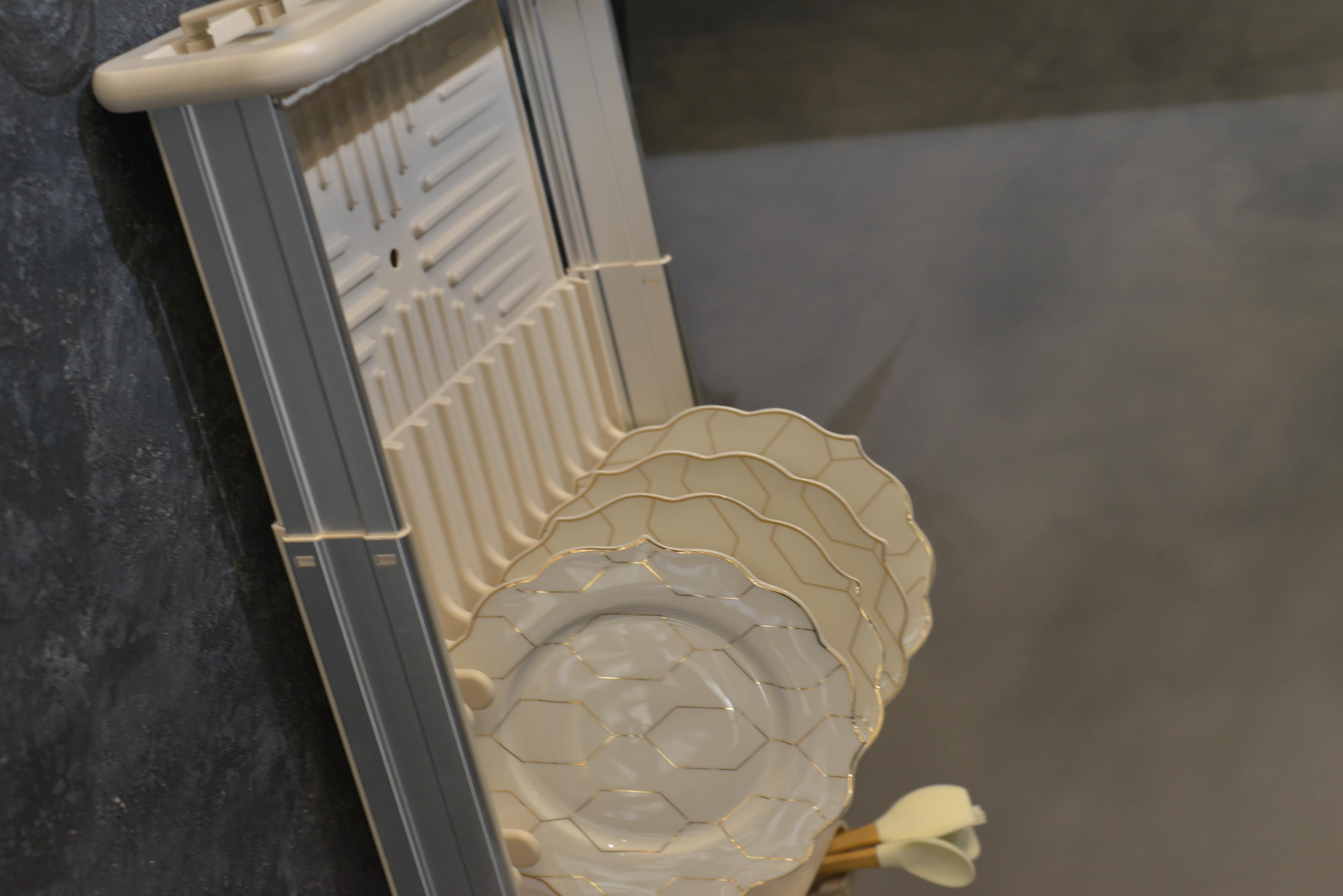 Paslanmaz Alüminyum Açılır - Kapanır Bulaşıklık 