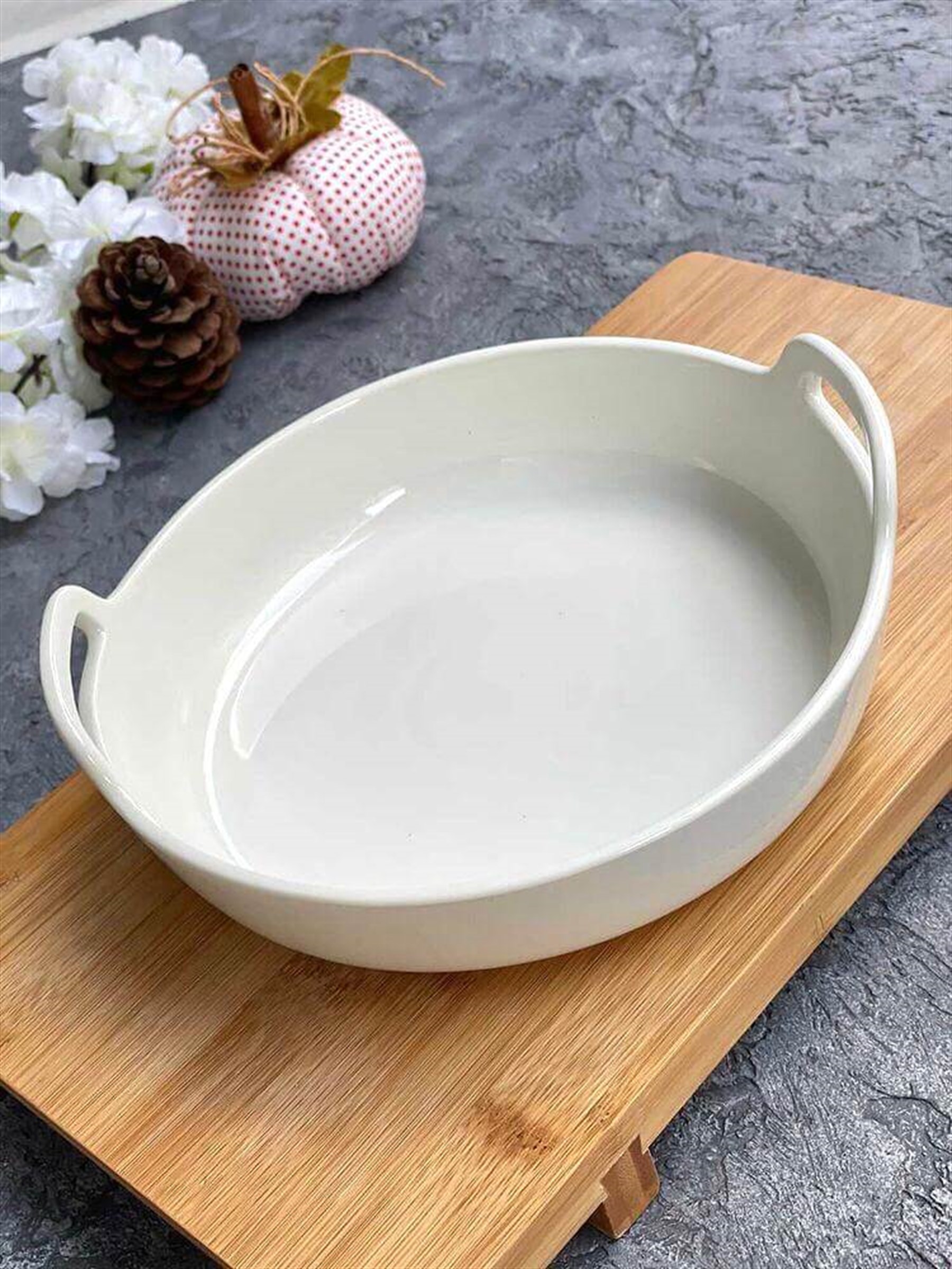 Porselen Kulplu Salata Kase