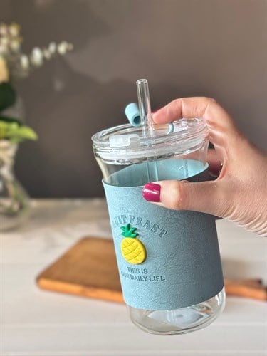 Kapaklı Cam Pipetli Meyve Kupa  540 ML - Ananas