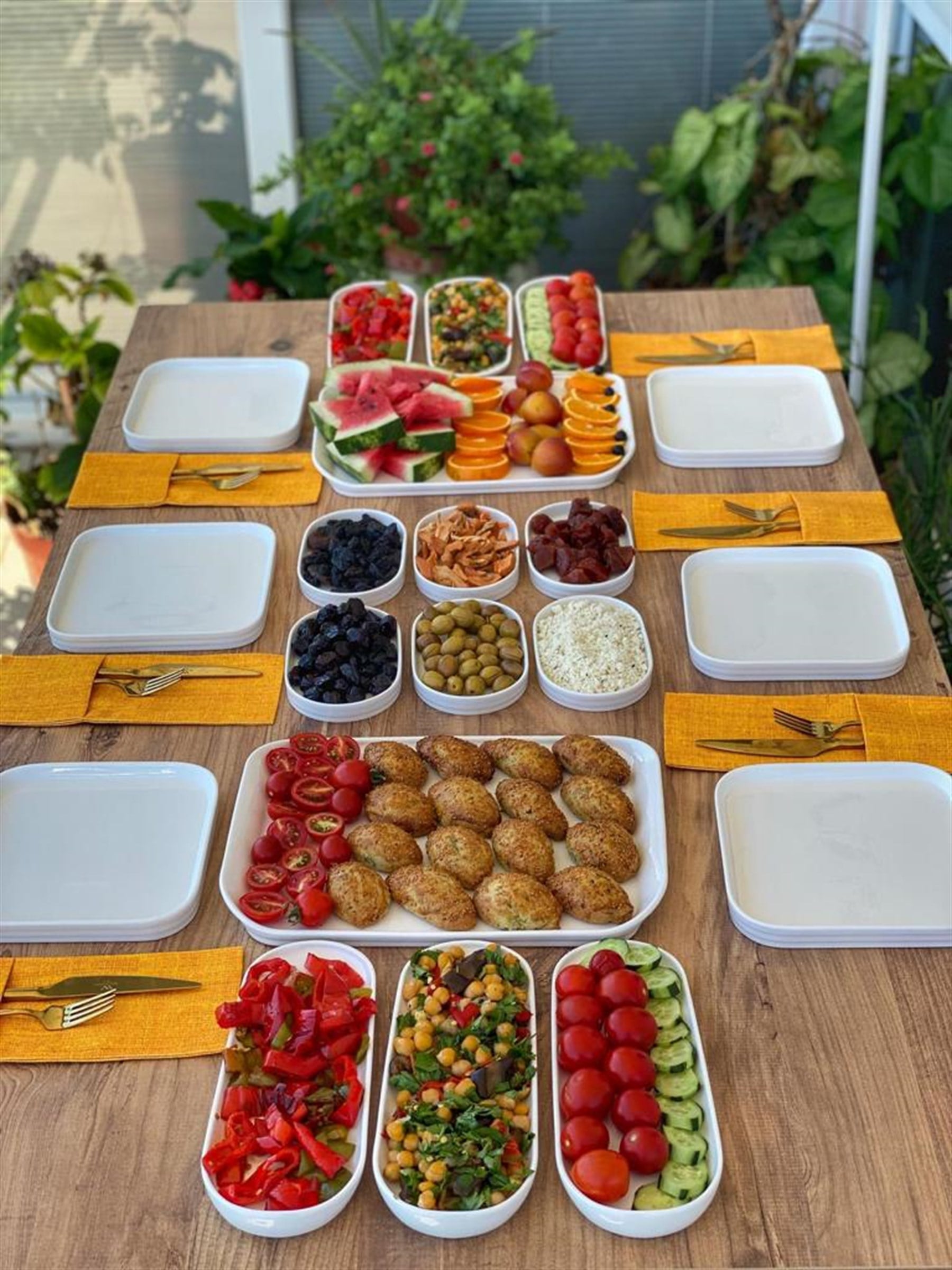 20 Parça 6 kişilik Porselen Kahvaltı Seti 