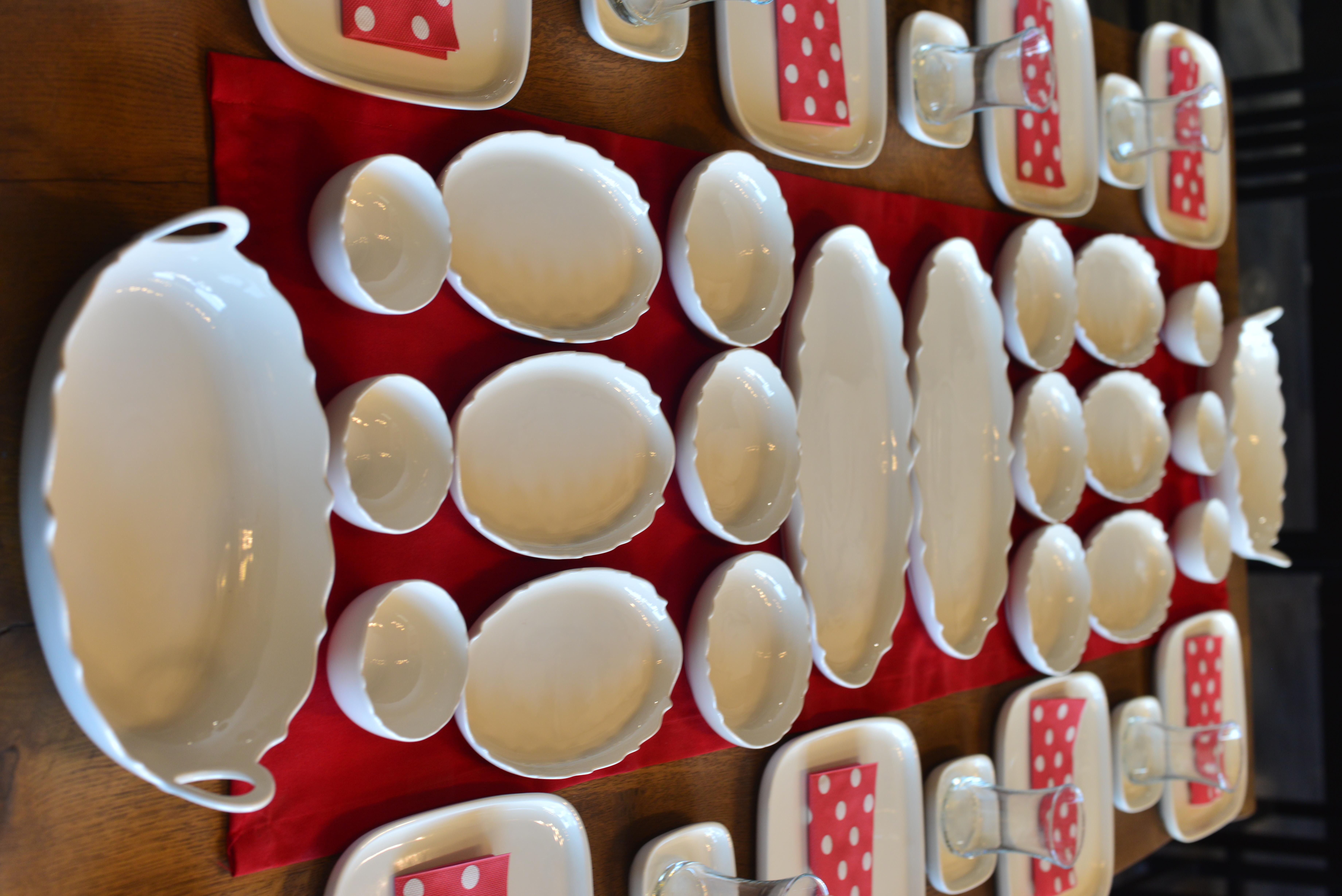 38 Parça 8 kişilik Porselen Kahvaltı / Yemek Seti 