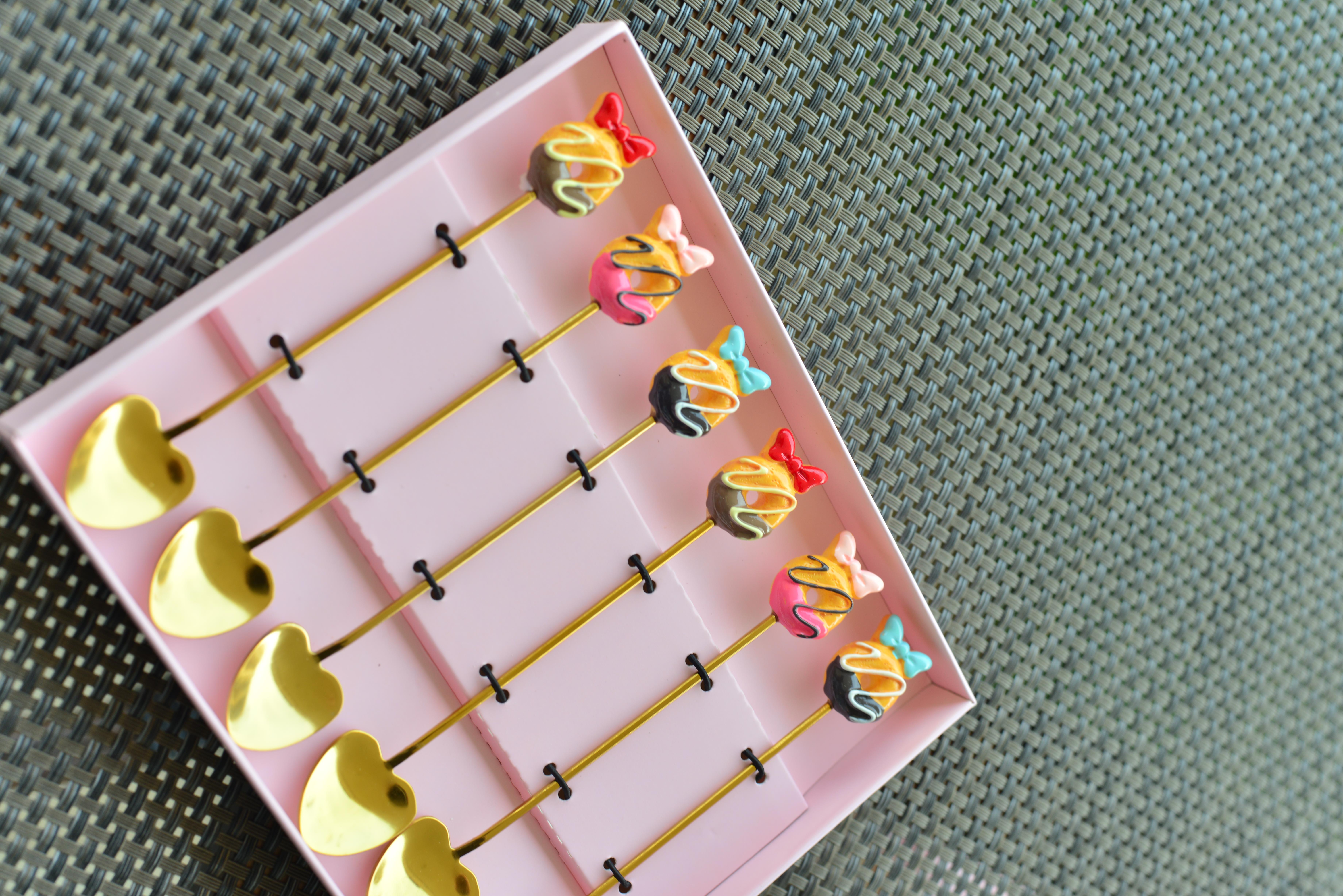 6 Lı Gold Kalpli Metal Çay / Nescafe Kaşığı / Fiyonk Donut