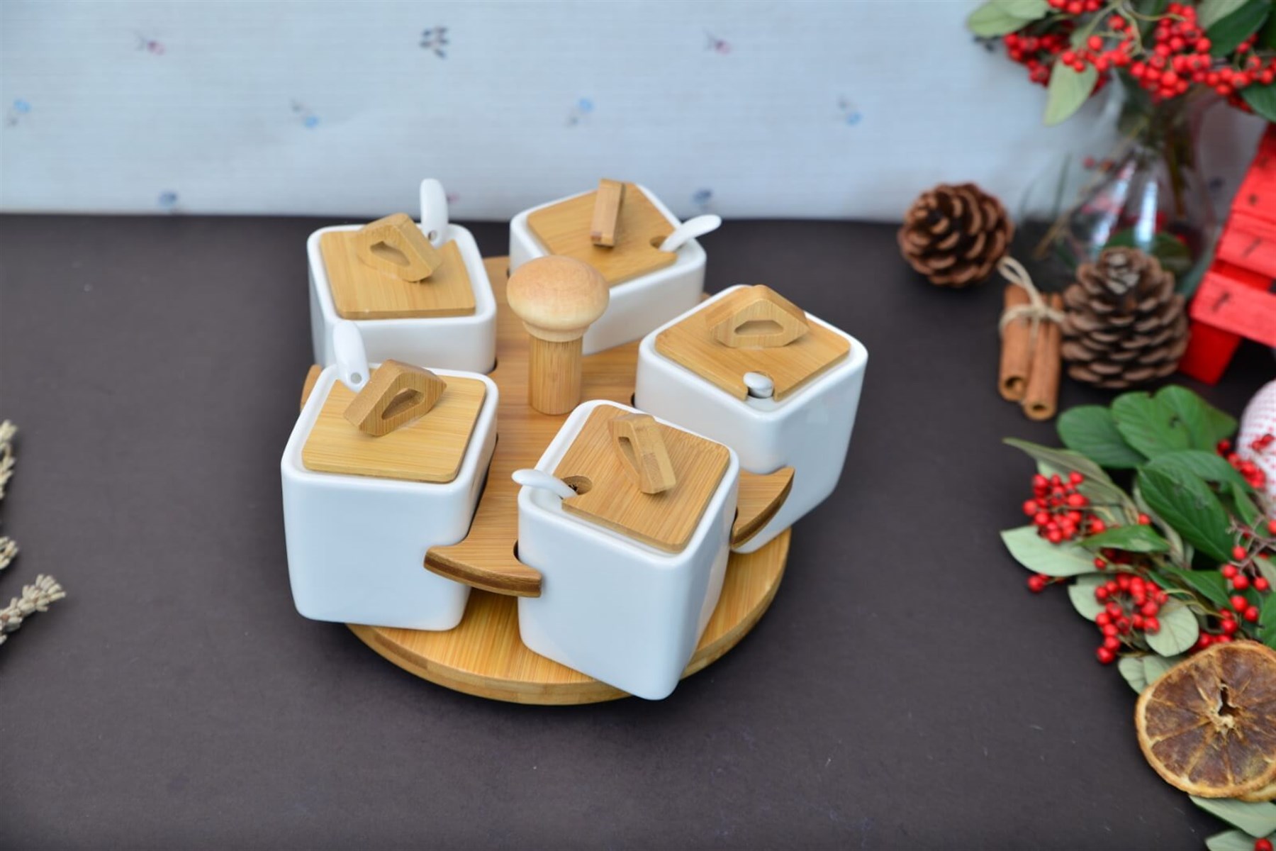 Bambu Döner Stantlı 5 Li Porselen Asimetrik Baharatlık