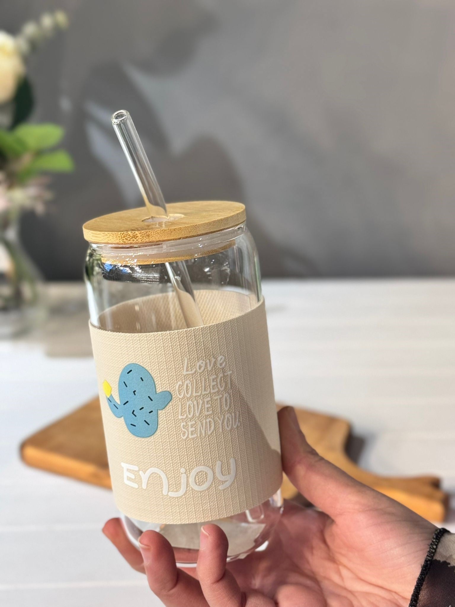 Bambu Kapaklı Cam Pipetli Kaktüs Kupa  430 ML - Krem