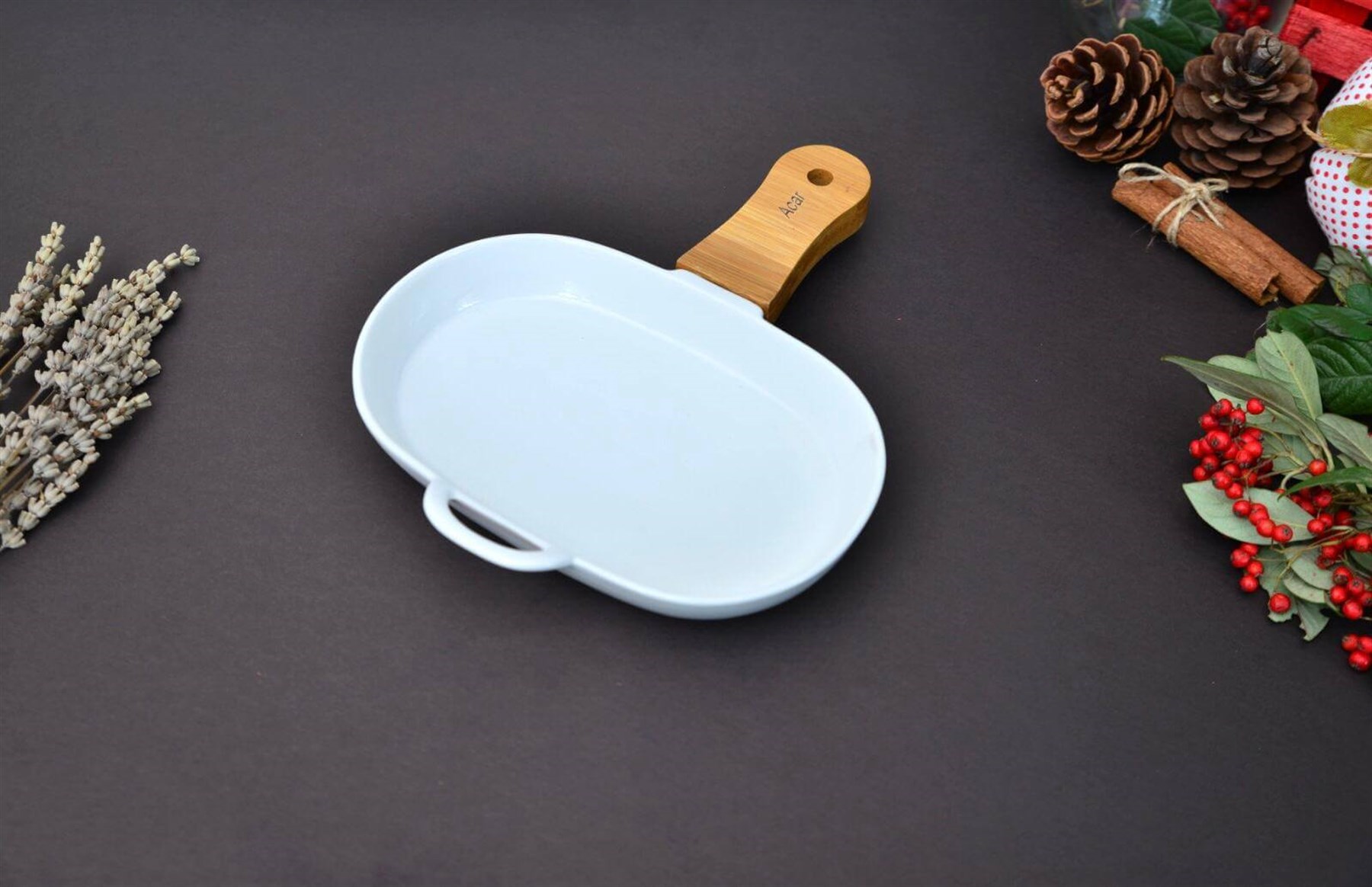 Bambu Saplı Porselen Sunum Tabağı