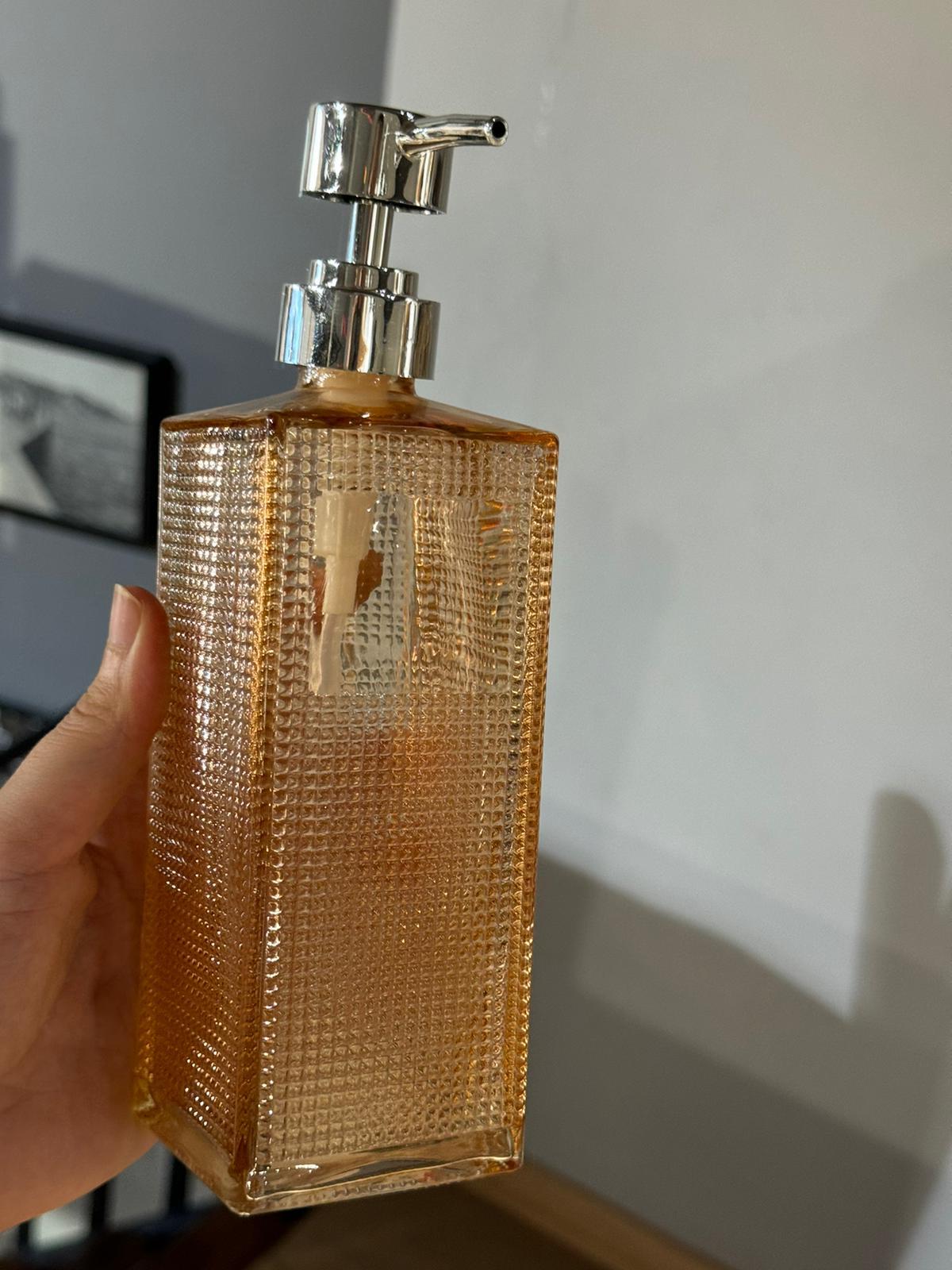 CAM SIVI SABUNLUK - AMBER