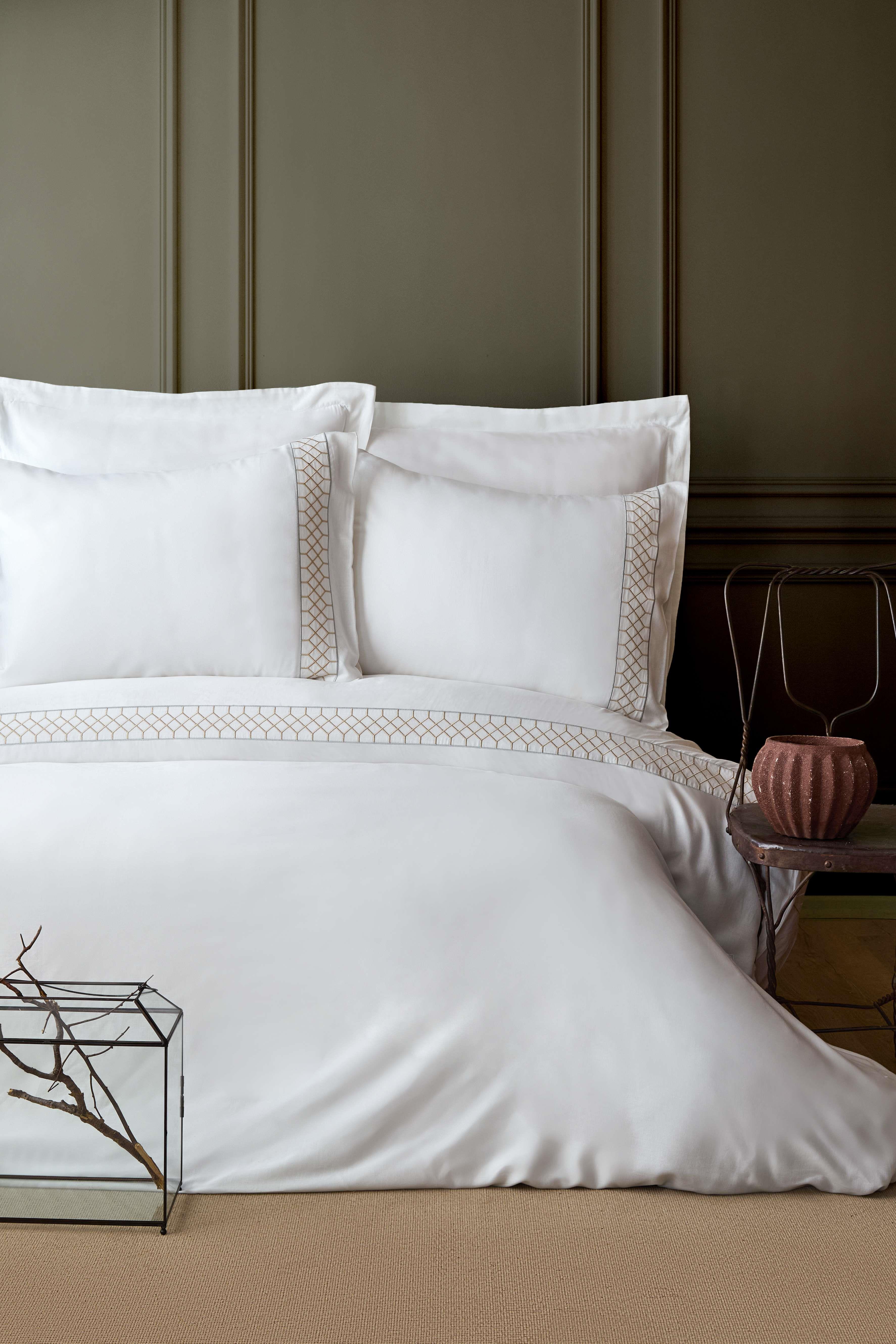 Çift Kişilik Bambu Nevresim Takımı Hera White