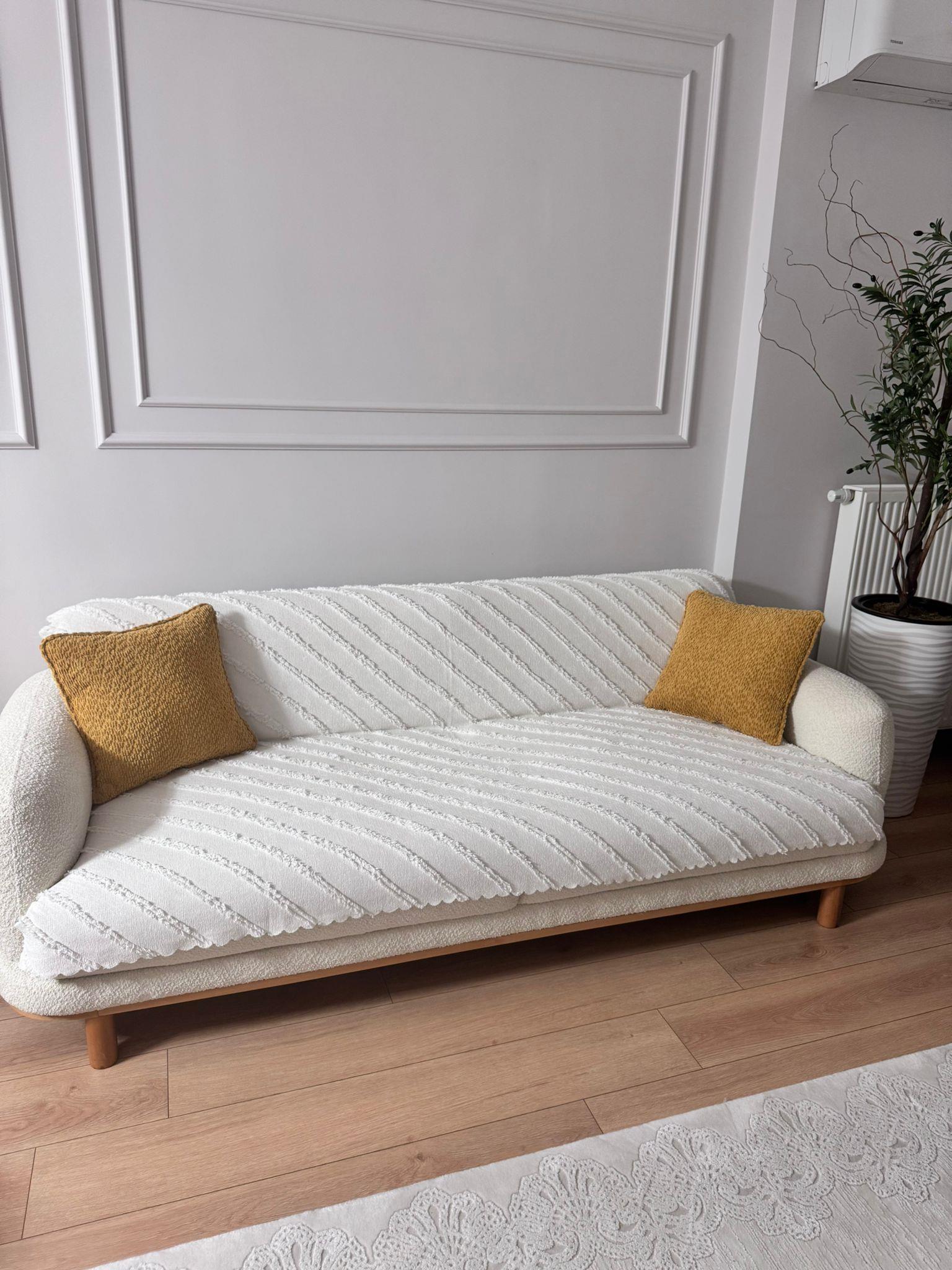 Çizgili Punch Koltuk Örtüsü - Krem