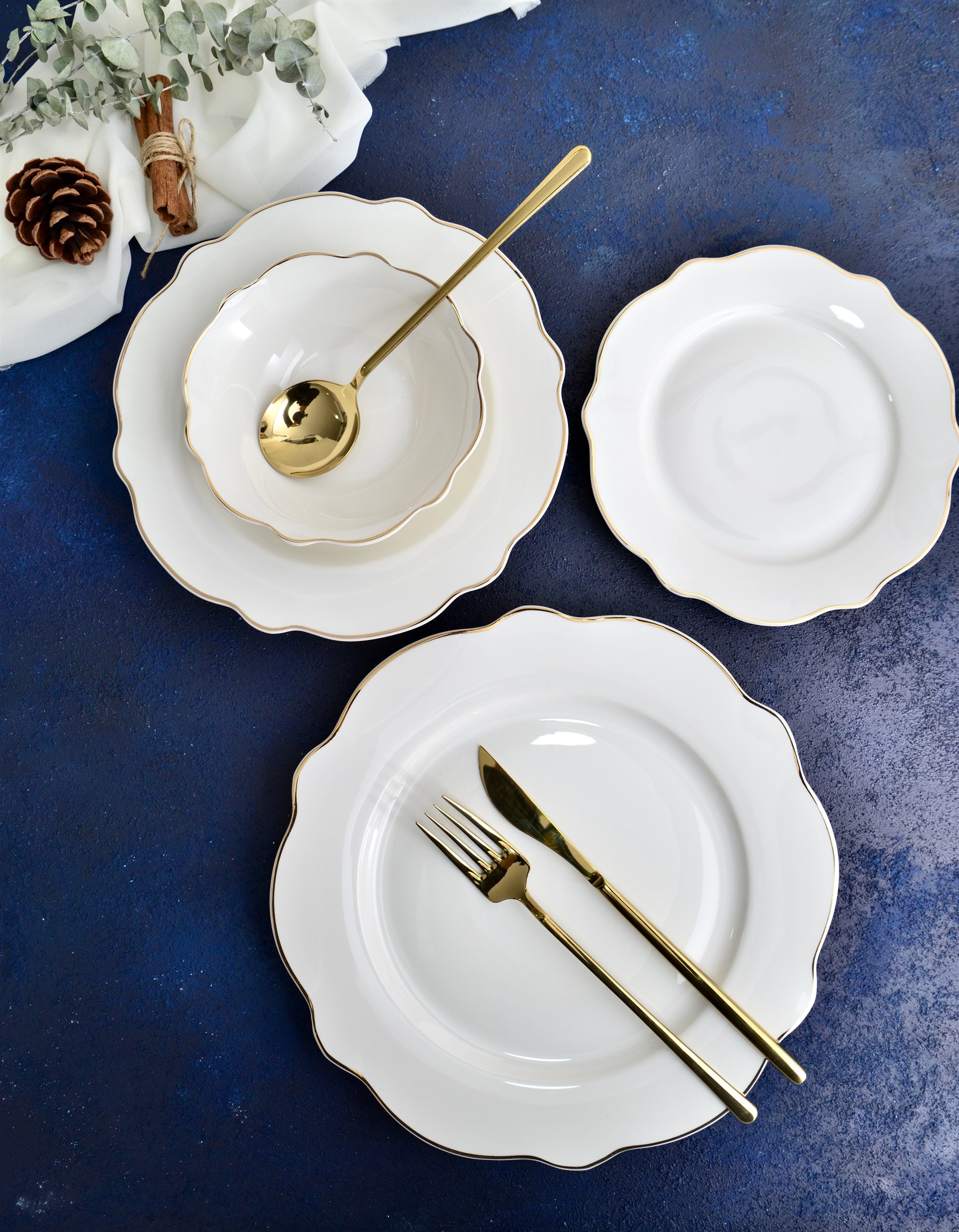 Gold King Bone China 6 Kişilik 24 Parça Porselen Yemek Takımı