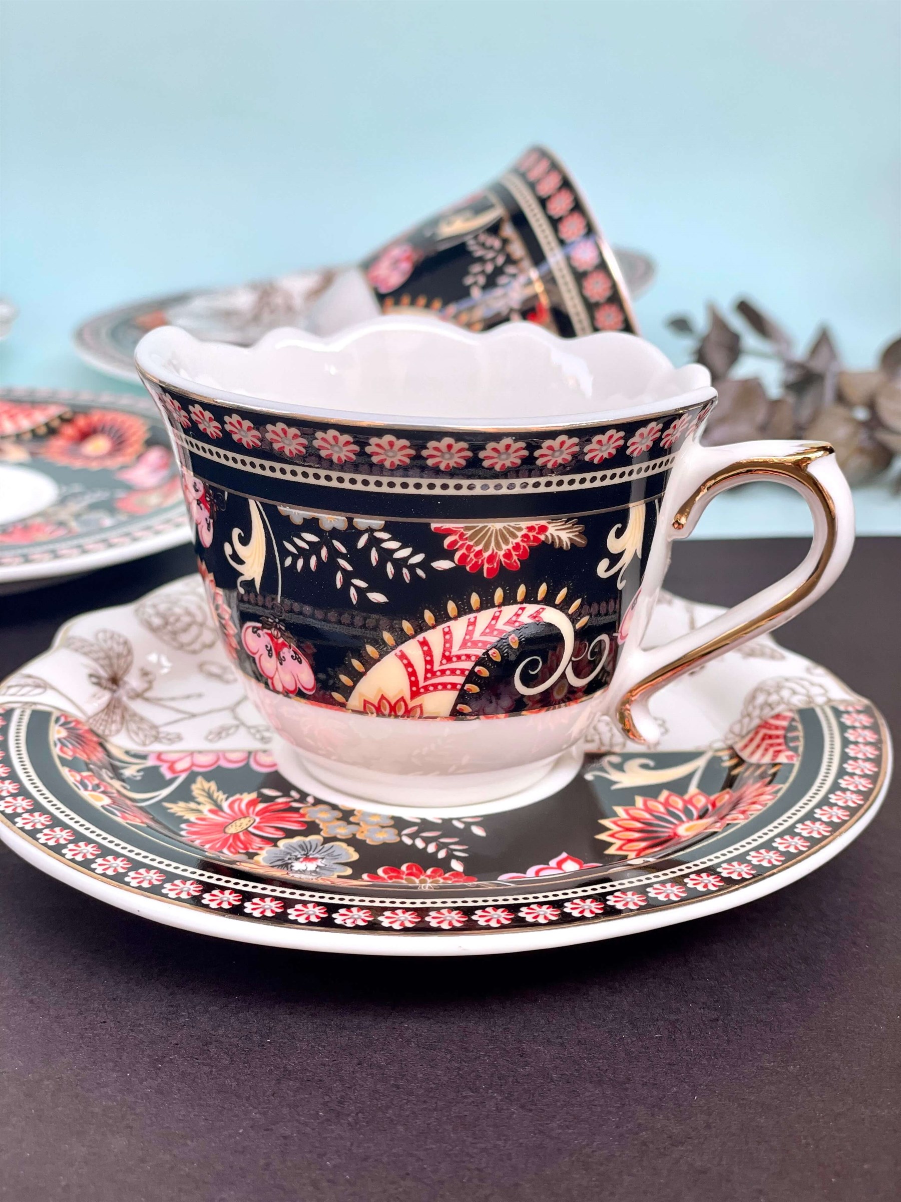 Nostalgia Porselen 6 Kişilik Türk Kahvesi Fincan Takımı - Siyah & Kırmızı