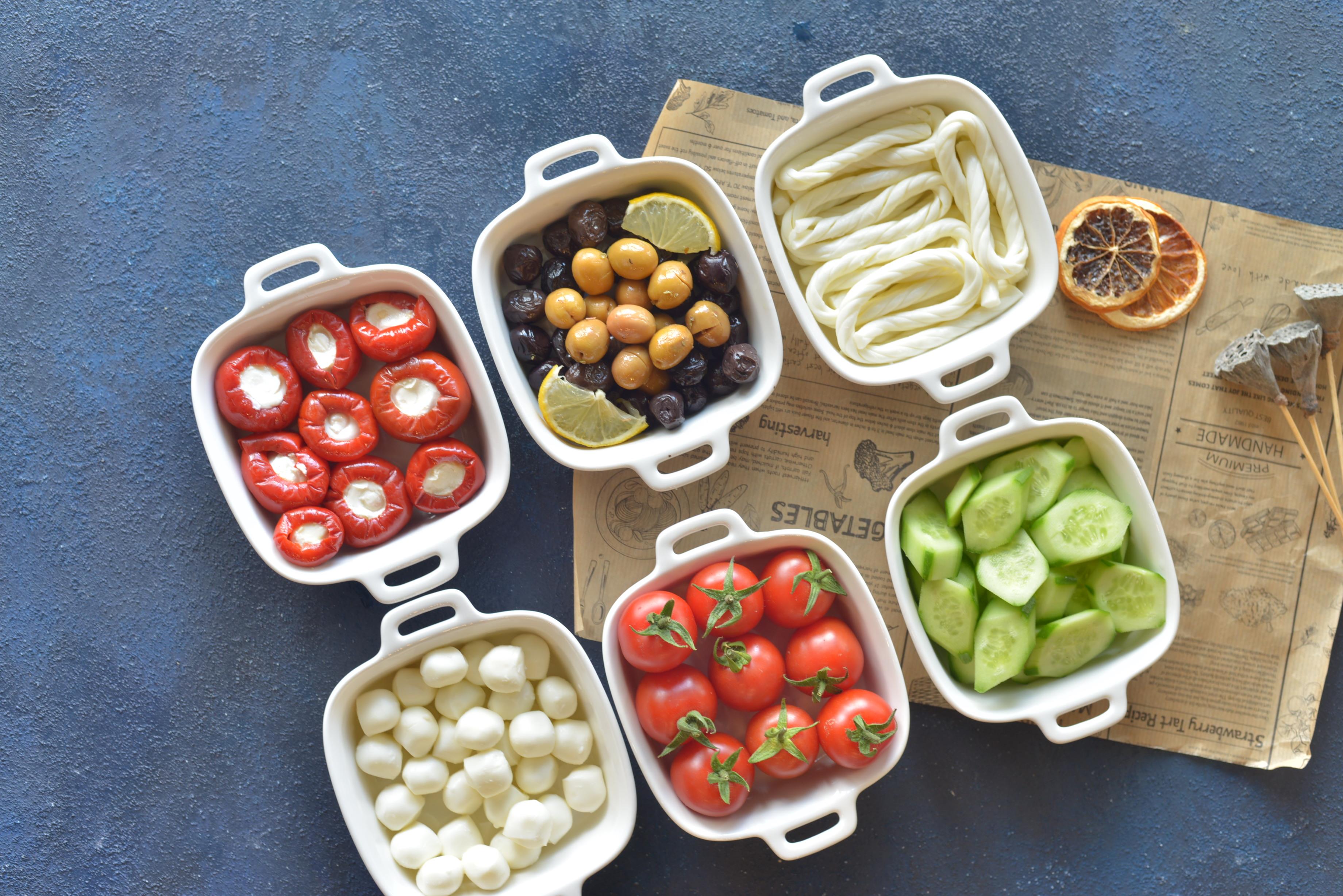 Porselen Kare Kulplu Derin Orta Boy Meze Tabak 12 cm / 1 Adet